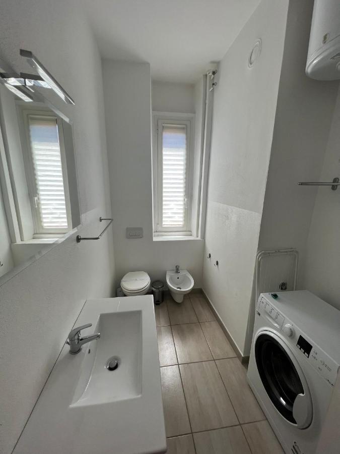 Apartment Via Treviso 6 Milano Eksteriør bilde